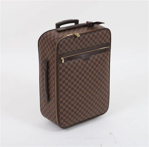 louis vuitton valise a roulette|valise roulant Louis Vuitton.